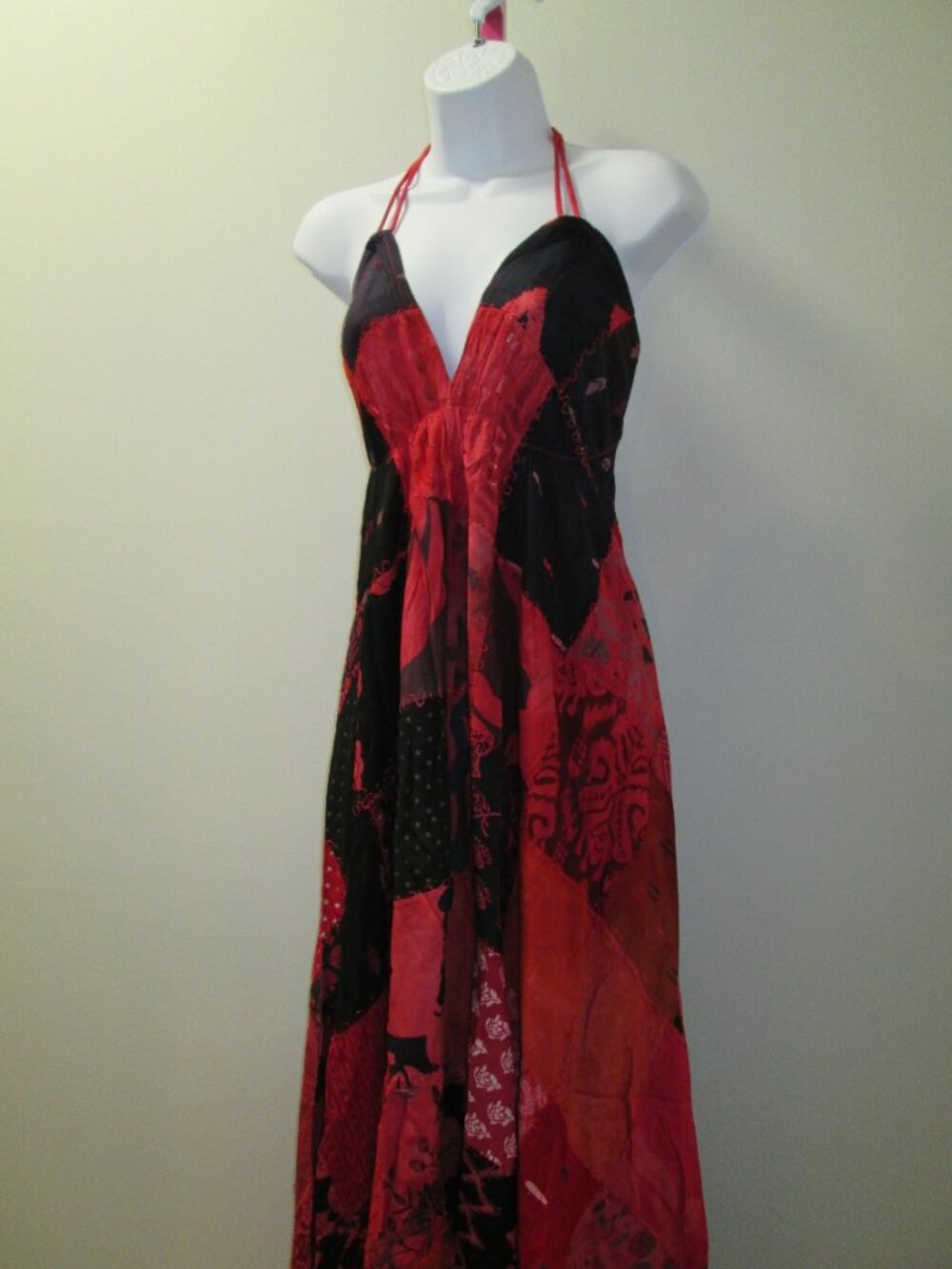 Red Patchwork Boho Ananta Halter Dress NWT OS - Picture 4 of 11